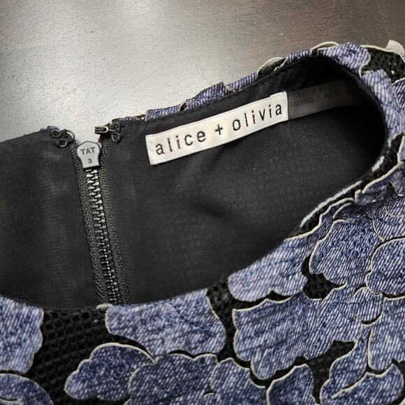 Alice + Olivia Fonda Floral-Lace Drop-Waist Dress Size 2 - Picture 4 of 8